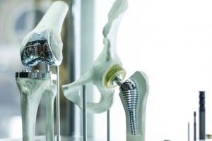 How to Decide Whether to File a Defective Medical Device Lawsuit