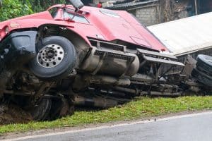 Catastrophic Injuries Caused by Truck Rollovers
